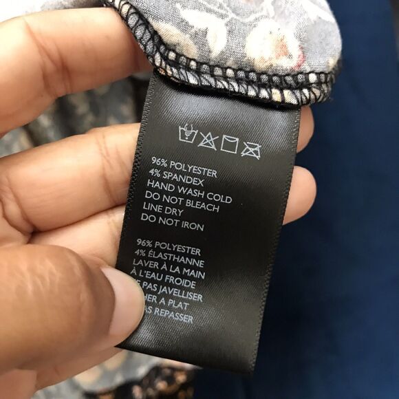 Urban Outfitters Black Ditzy Floral Short Sleeve Jersey V Neck Mini Dress NWOT M - Picture 8 of 9